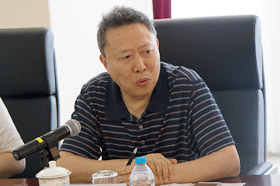 中施企協(xié)信息化專家委員會(huì)副主任鄧和平