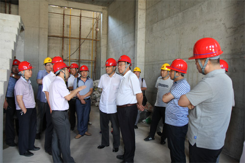 山西太行集團(tuán)一行到南通二建九公司項(xiàng)目施工現(xiàn)場(chǎng)對(duì)標(biāo)交流