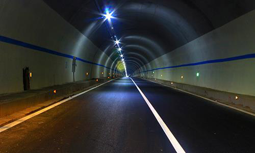 中國水利水電第五工程局瀘州G321項目玉蟾山隧道火災(zāi)報警系統(tǒng)模擬點火試驗成功完成