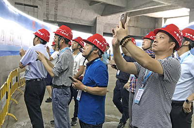 中建三局二公司武漢長(zhǎng)江航運(yùn)中心項(xiàng)目觀摩現(xiàn)場(chǎng)